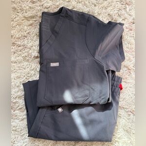 FIGS Dark Gray Medical Scrub Set - Top & Pants